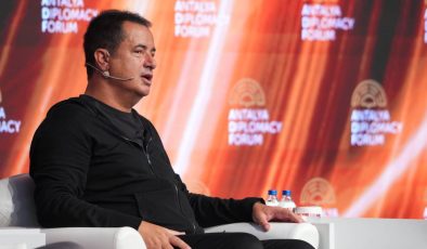 Acun Ilıcalı: Normal çalışma saatleri 10.30’da başlamalı