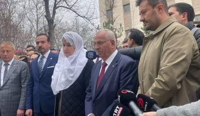 Akşener’den Muhsin Yazıcıoğlu’nun mezarına ziyaret