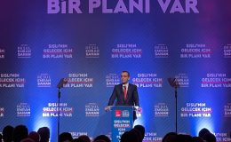 CHP Şişli Belediye Başkan Adayı Şahan, projelerini açıkladı: 60 sokakta araç geçişini durduracağız