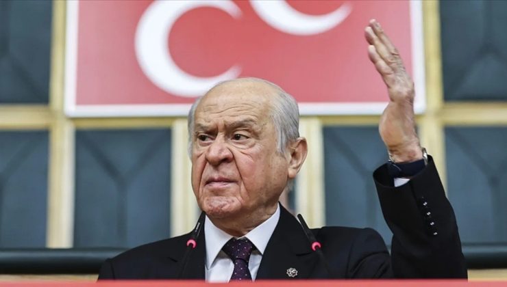 Erdoğan geleceğe havale etti, Bahçeli emekliye iyileşme vaadetti