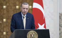 Erdoğan’dan emeklilere zam yok vaat var