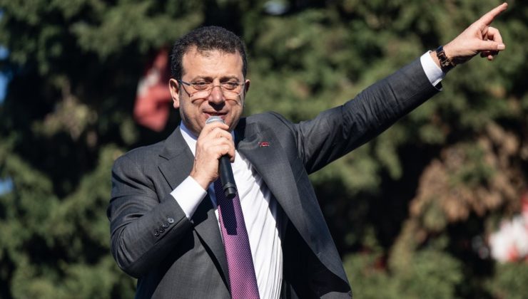 İmamoğlu davetiyeyi gösterdi: Şimdi bak nasıl kıvırmaya başlayacak