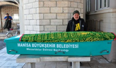 Marmara Denizi’nde batan gemideki son görüntüleri kaydeden Hüseyin Tutuk toprağa verildi