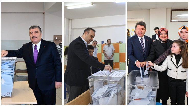 Adalet Bakanı Amasra’da, Sanayi ve Sağlık Bakanları ise İstanbul’da oylarını kullandı
