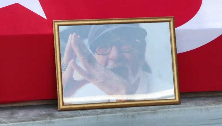 Kayhan Yıldızoğlu son yolculuğuna uğurlandı