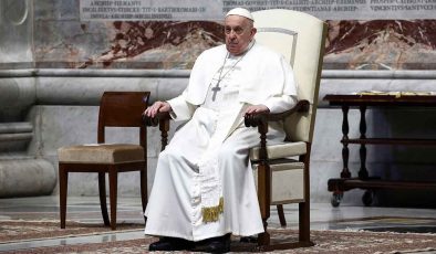 Vatikan ile Ukrayna arasında ‘beyaz bayrak’ gerilimi: Elçi, bakanlığa çağrıldı