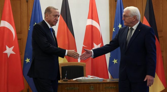 Almanya’da Steinmeier’e ‘Erdoğan ile açık konuş’ çağrısı