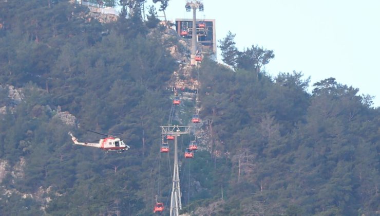 Antalya’da teleferikte mahsur kalan 128 kişi kurtarıldı