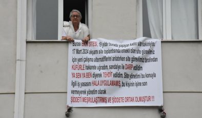 Apartman görevlisinin saldırısına uğradı, sesini duyurmak için pankart astı