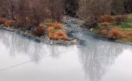 Gere Çayı’ndaki kirlilik bitmiyor: Arıtma tesisi tamamlanamadı