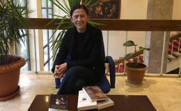 Görevine iade edilen Doç. Dr. Nilgün Erdem’e bir yıldır oda verilmedi