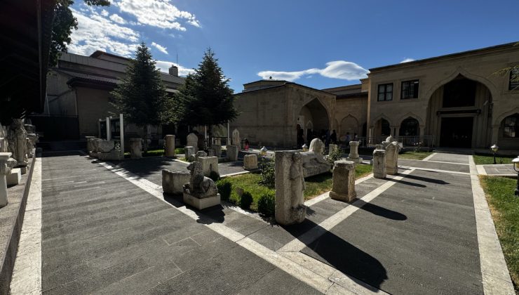 Burdur Müzesi sergilenecek bronz heykellerle değerlenecek