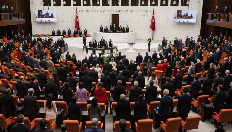 TBMM’de muhalefetin tüm grup önerileri reddedildi