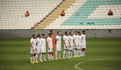 TFF 2. Lig’de ortalık karıştı: Serik U-19’la maça çıktı, Vanspor sahadan çekildi