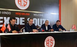 Alex imzayı attı: Buradan üzgün ayrıldım ama…