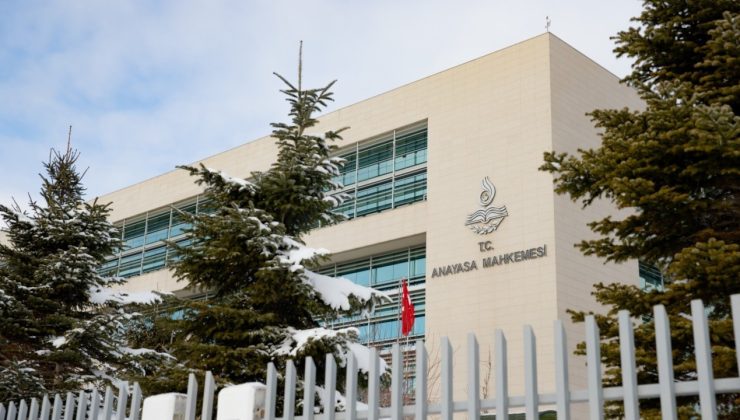AYM’den Erdoğan’a sınırlama: Rektör atayamaz, MB Başkanı değiştiremez
