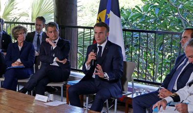 Macron, Yeni Kaledonya’da: ‘Tasarı geri çekilirse müzakere süreci başlar’