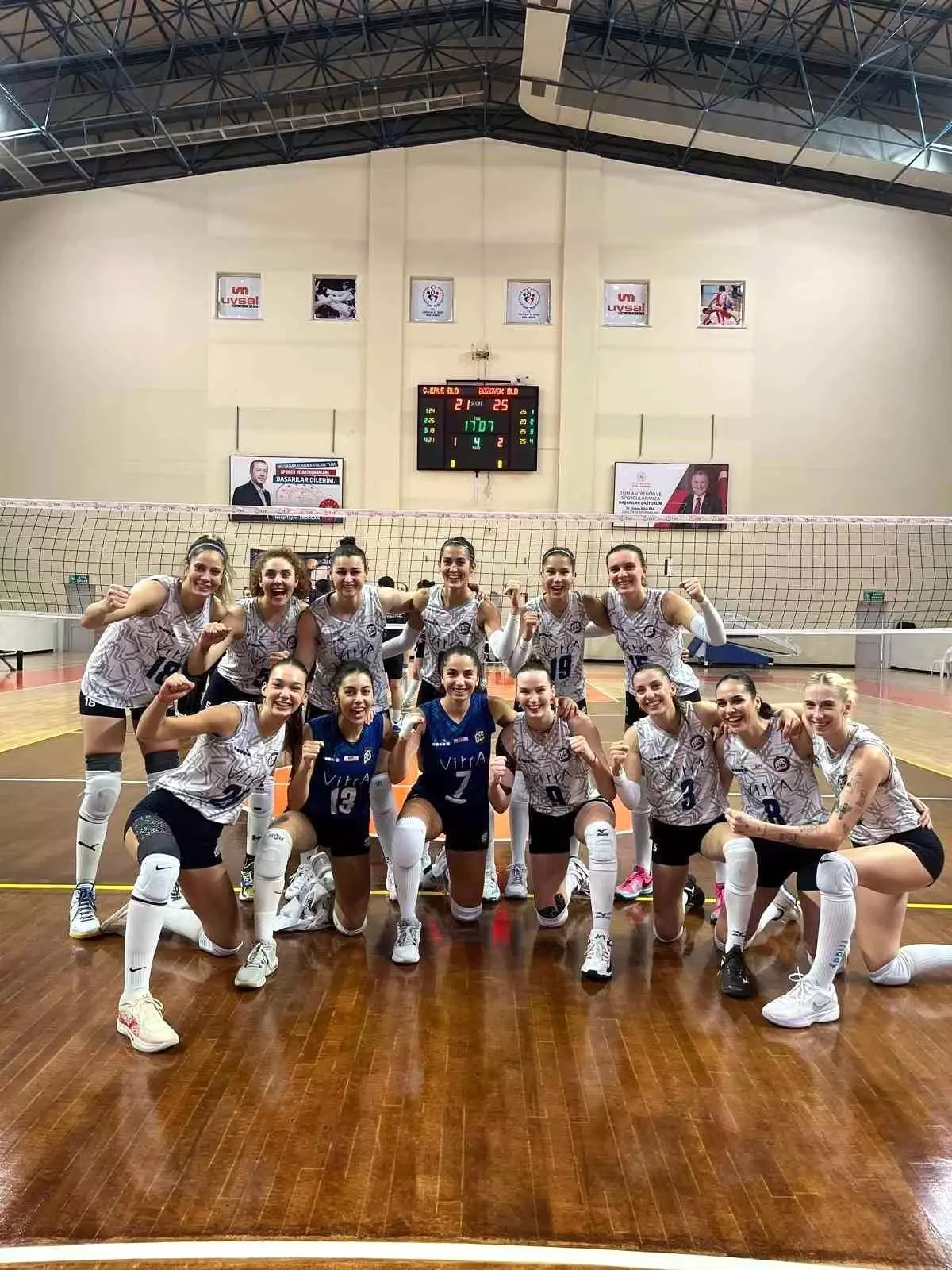 Bozüyük Kadın Voleybol Takımı, Çanakkale Belediyespor’u 3-1 Mağlup Etti