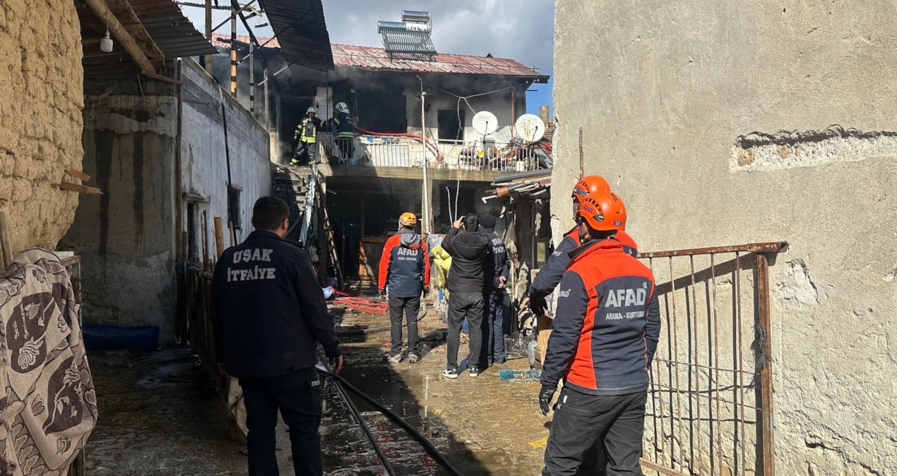 Uşak’ta yangın: 1 kişi hayatını kaybetti