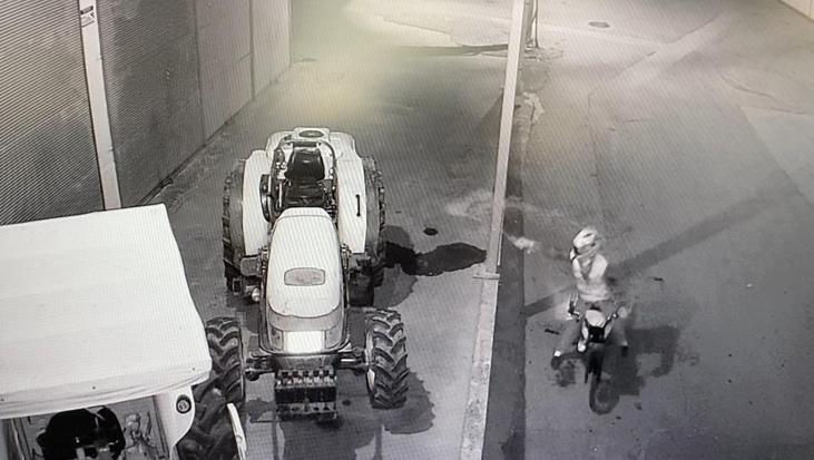 Yer: Antalya! Traktörü yakarken kendini yaktı! ‘Utanç verici bir durum’